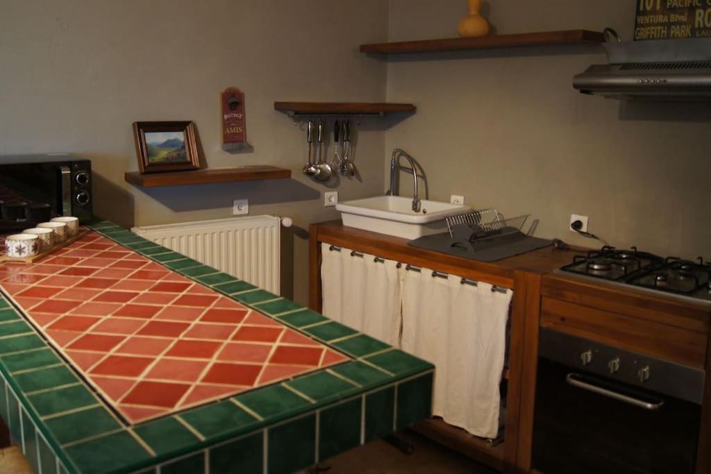 Les Pierres Blondes Appartement Montpeyroux  Buitenkant foto