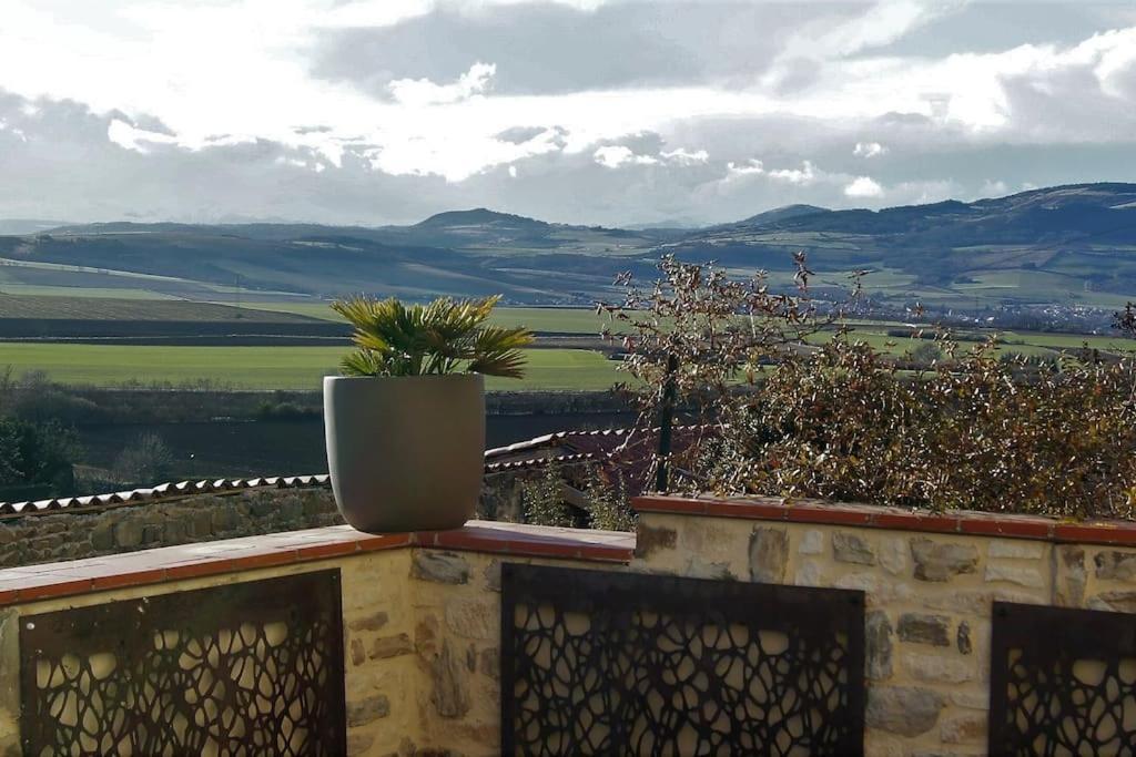 Les Pierres Blondes Appartement Montpeyroux  Buitenkant foto